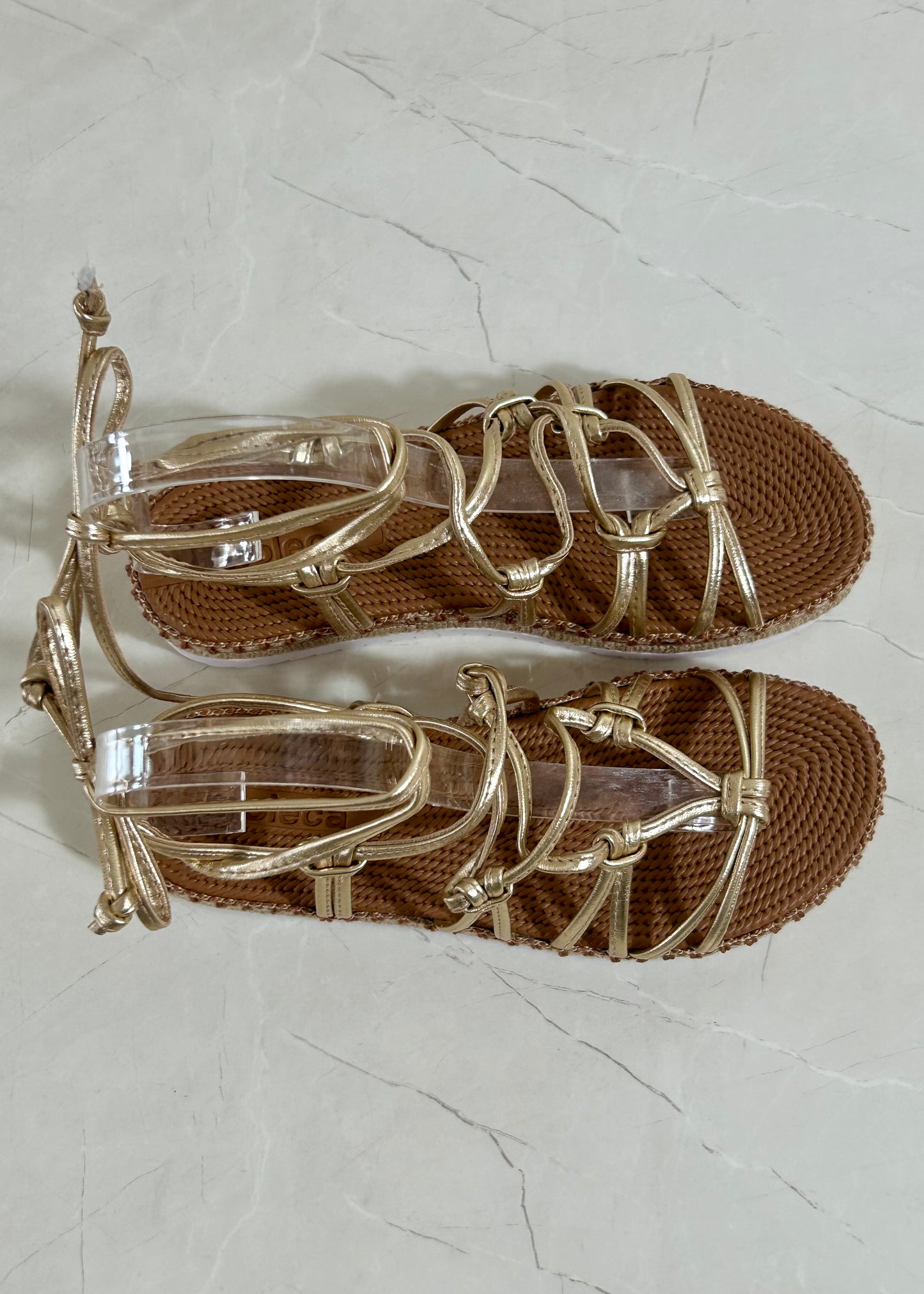 Moleca Gladiator Plataform Gold