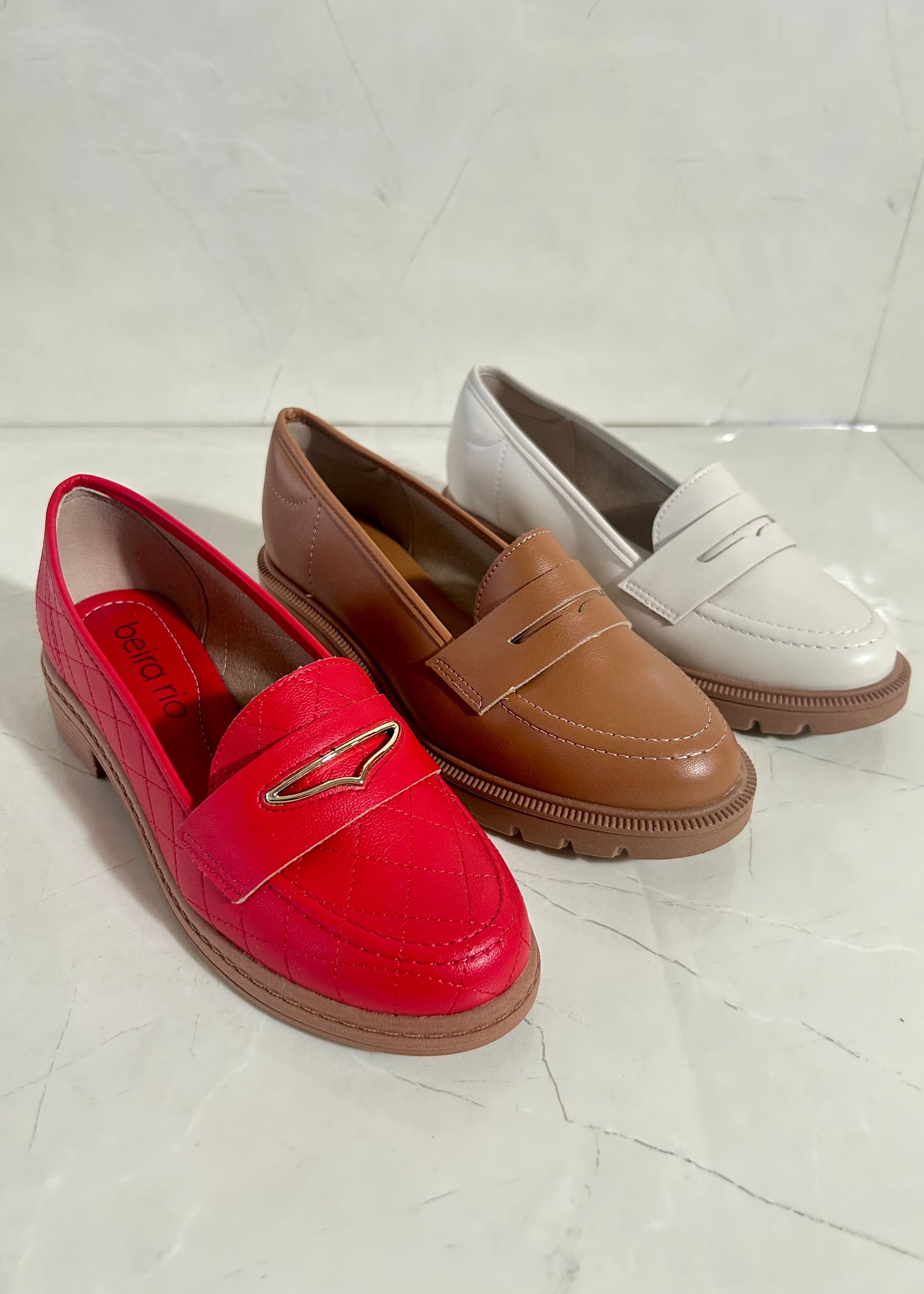 Beira Rio Off White Mocasines