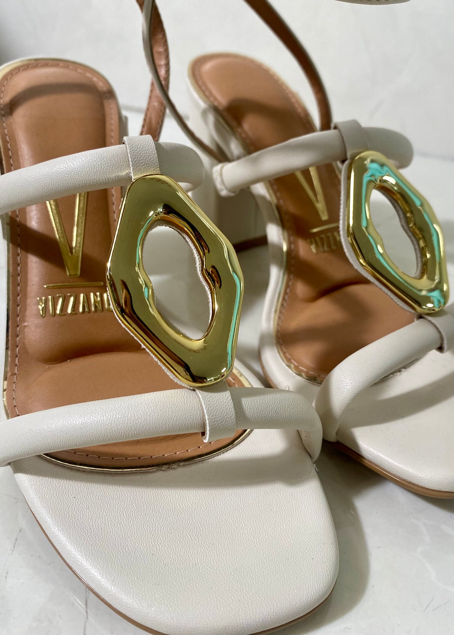 Vizzano Shine OFF White Tacón Alto