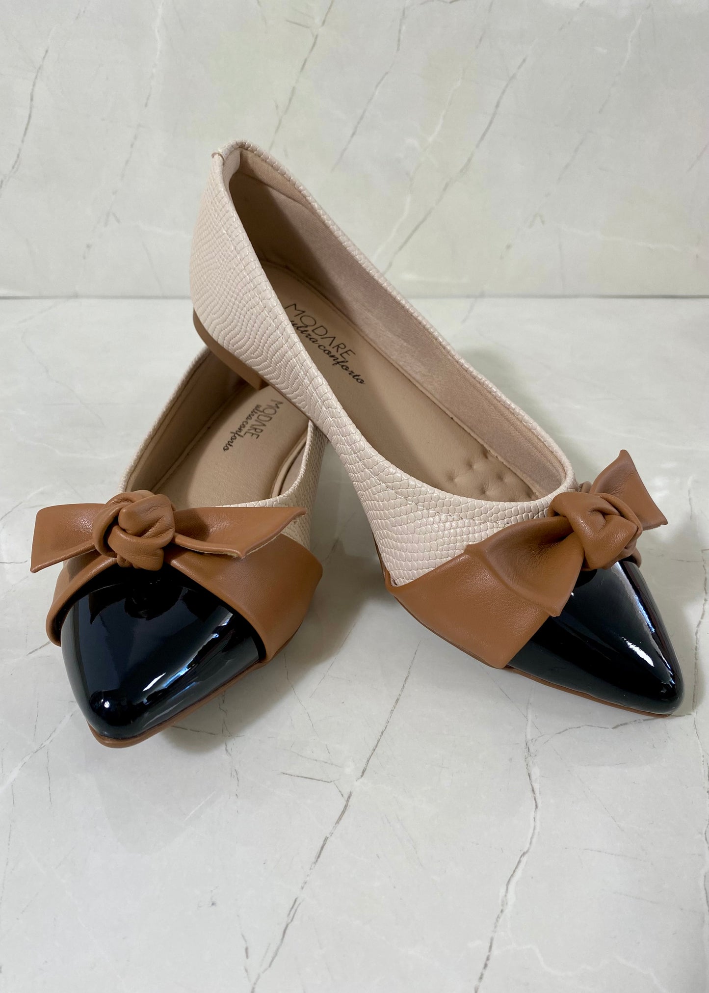 Modare Flats lazo tricolor