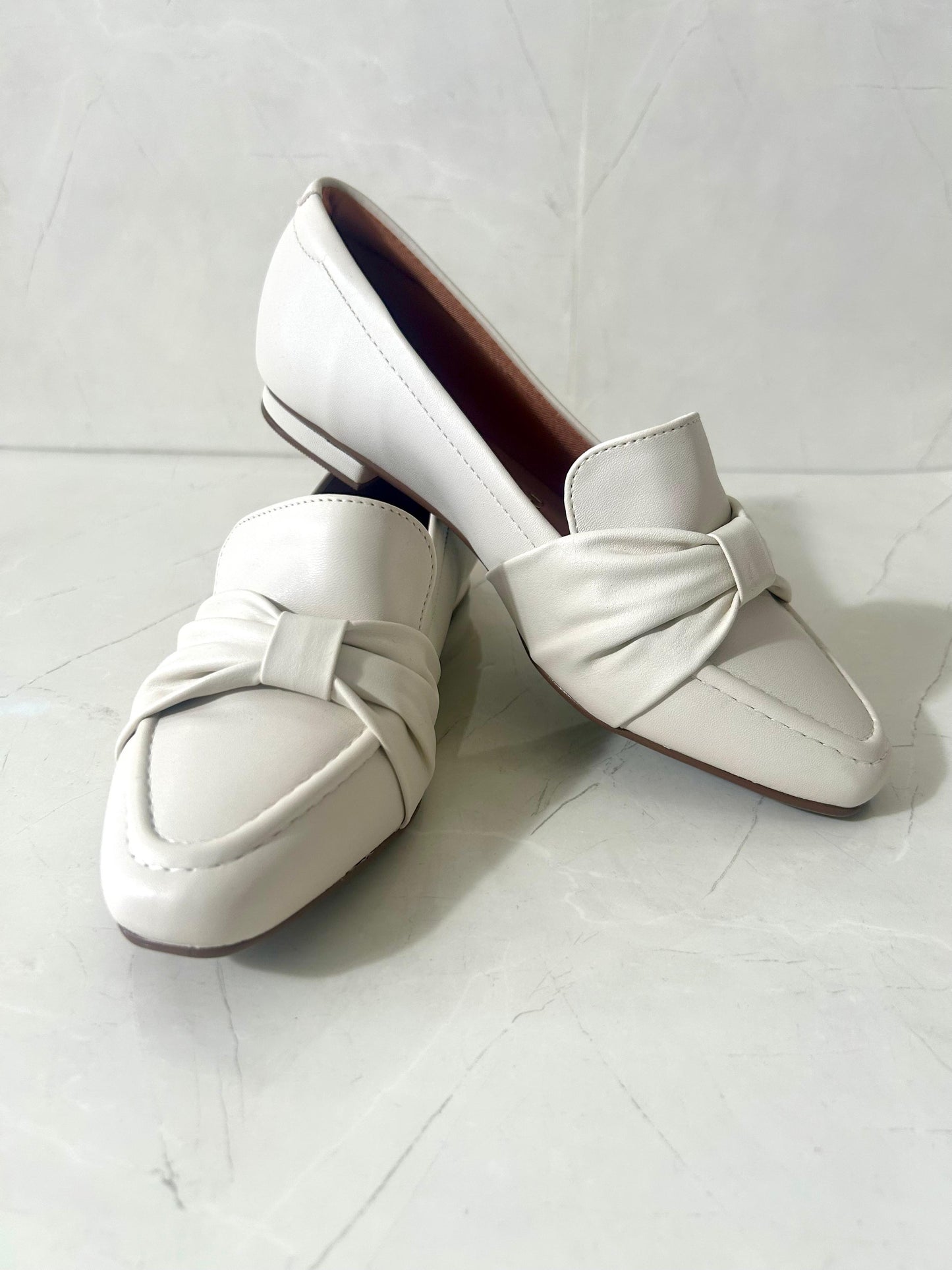Vizzano Knot Flats White Off