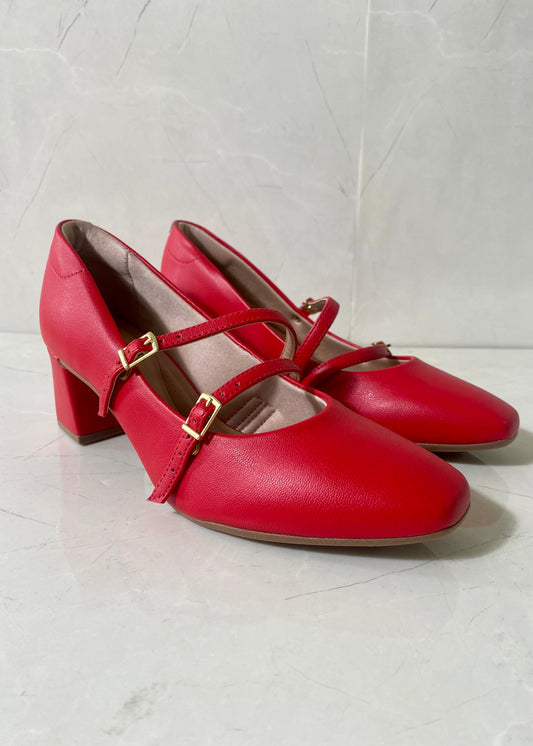 Beira Rio Red Charm Mate Mini