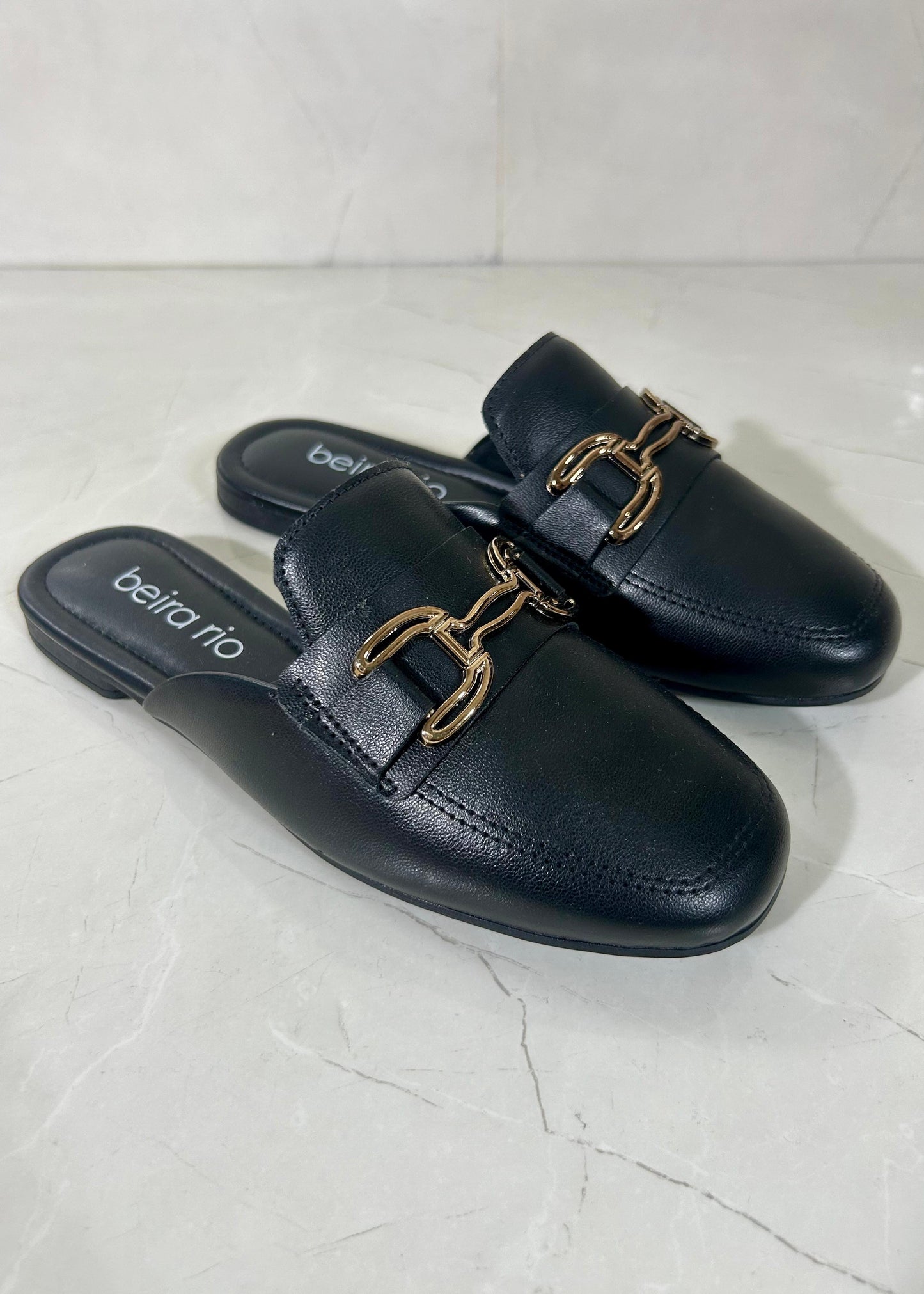 Beira Rio mocasín abierto Black