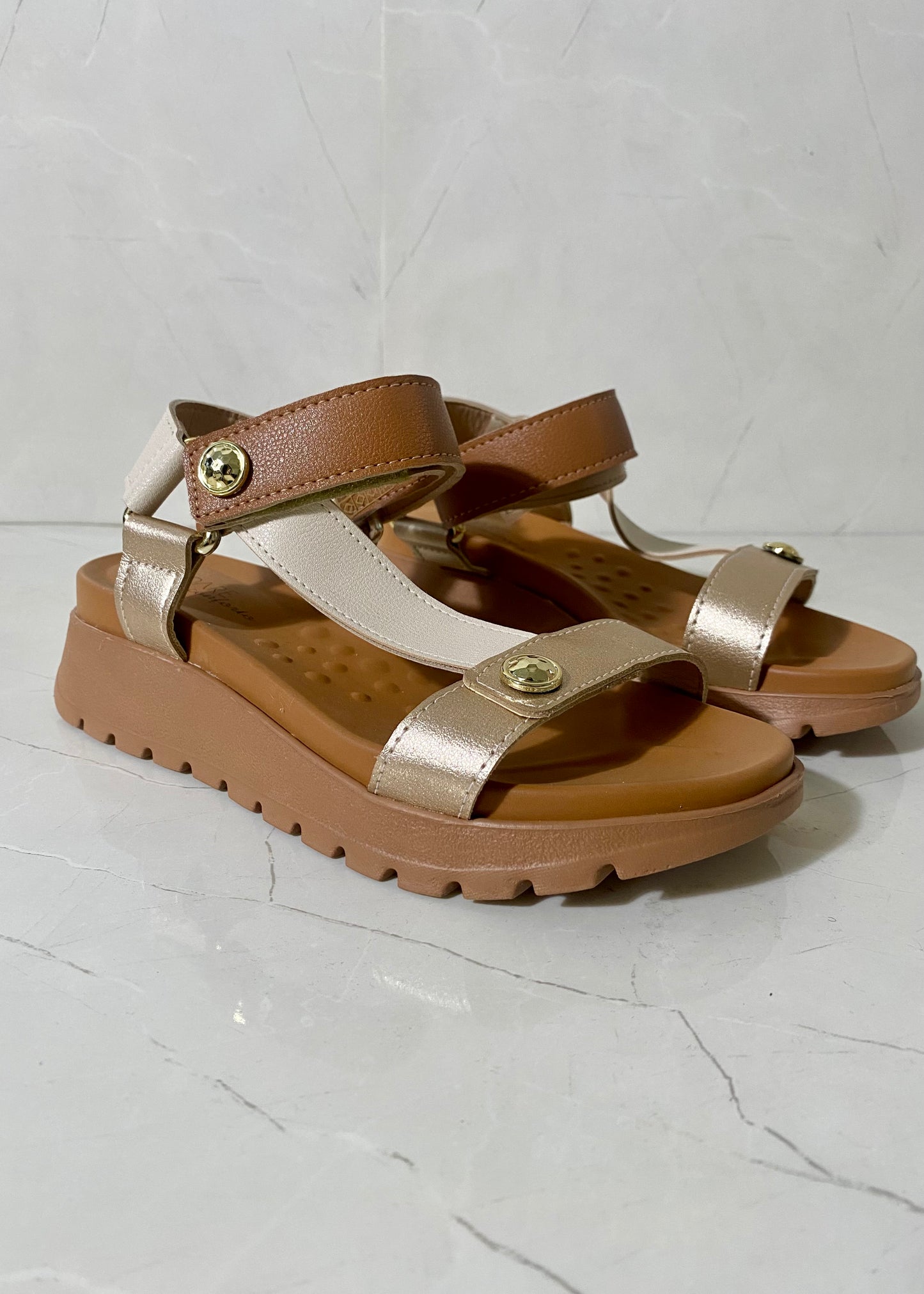 Modare Sandal Velcro Camel Gold