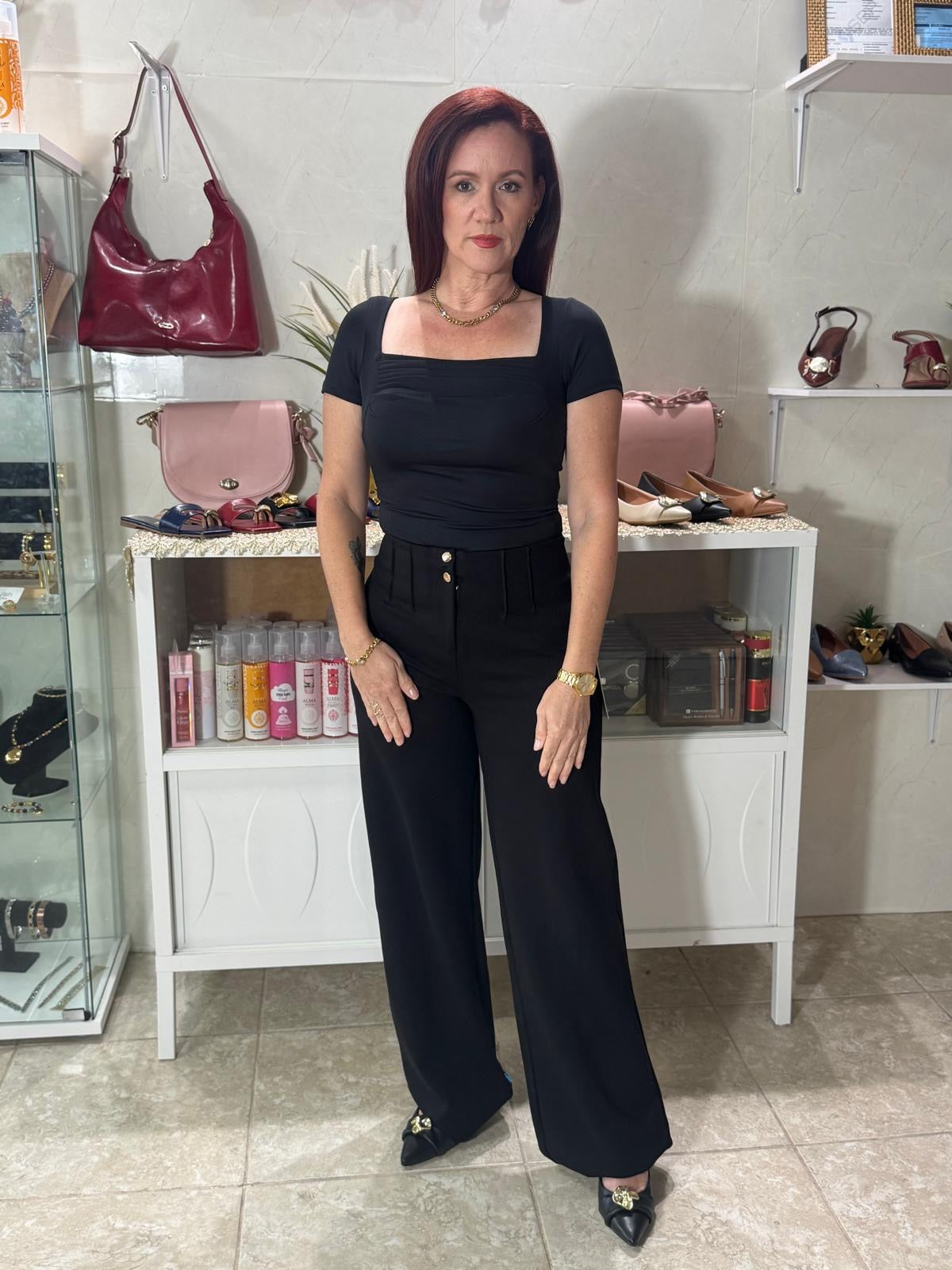 Blusa marca Muy Muy Black