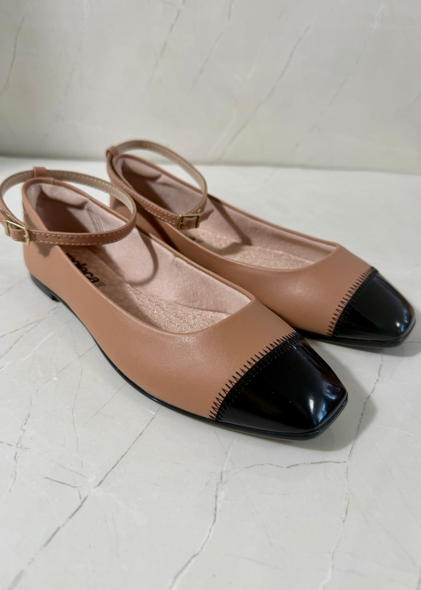 Moleca Flats Classic Bicolor Camel