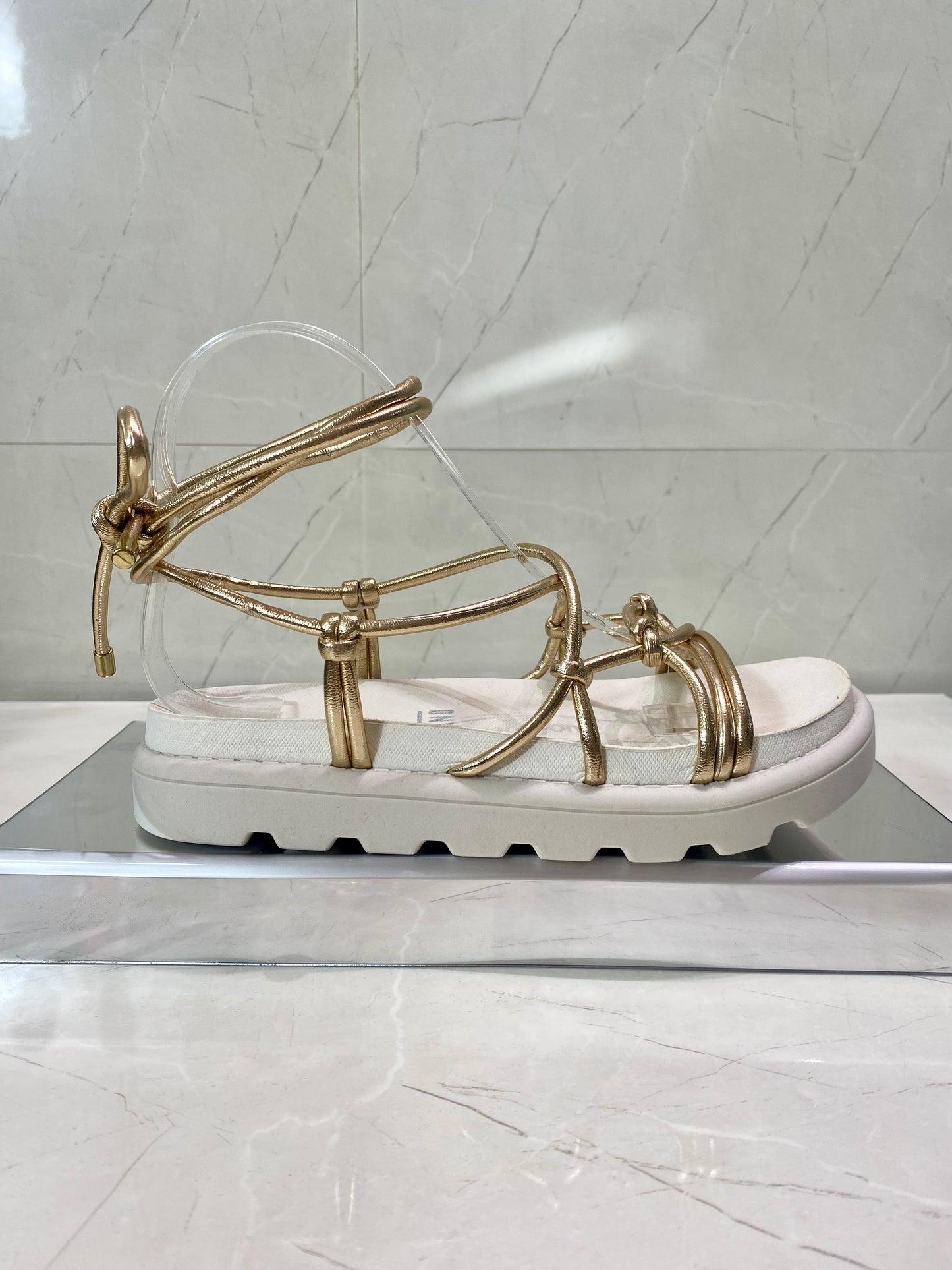 Vizzano Gold & Blanck Sandals