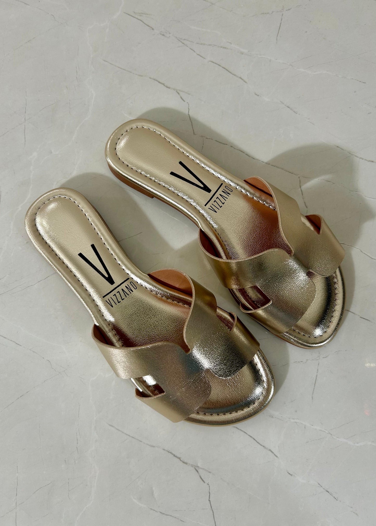 Vizzano Sandal Flats Dorada