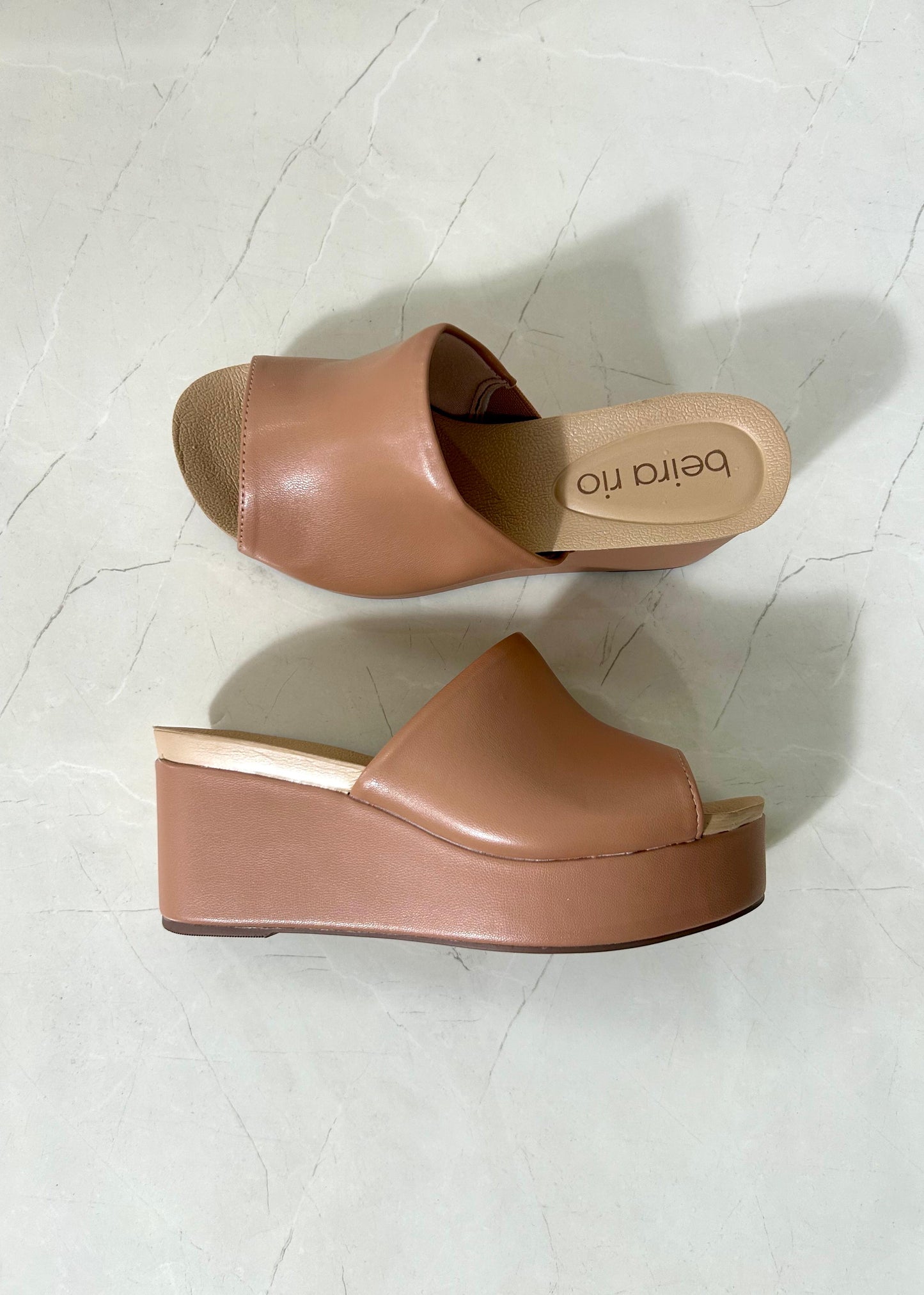 Beira Rio Plataform Nude