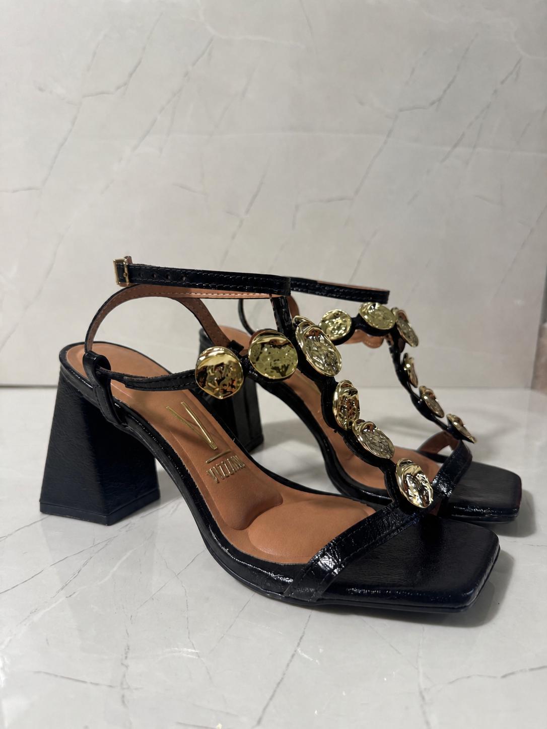 Vizzano intermedio Gold Charms black